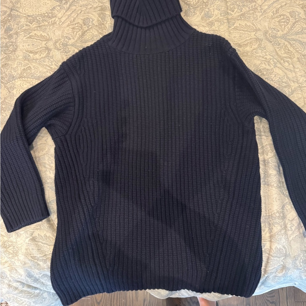Women's navy blue Turtleneck Sweater